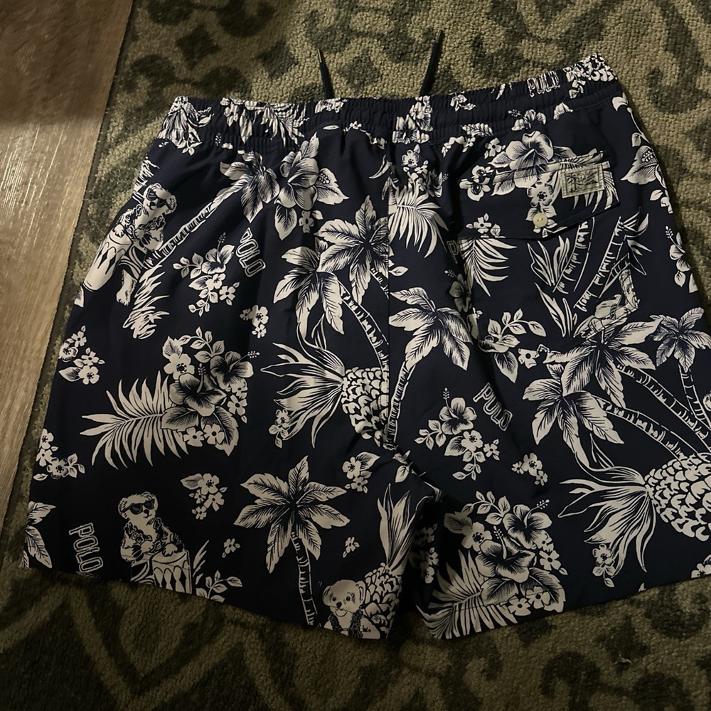 Polo by Ralph Lauren Women's Black and White Tropical Shorts